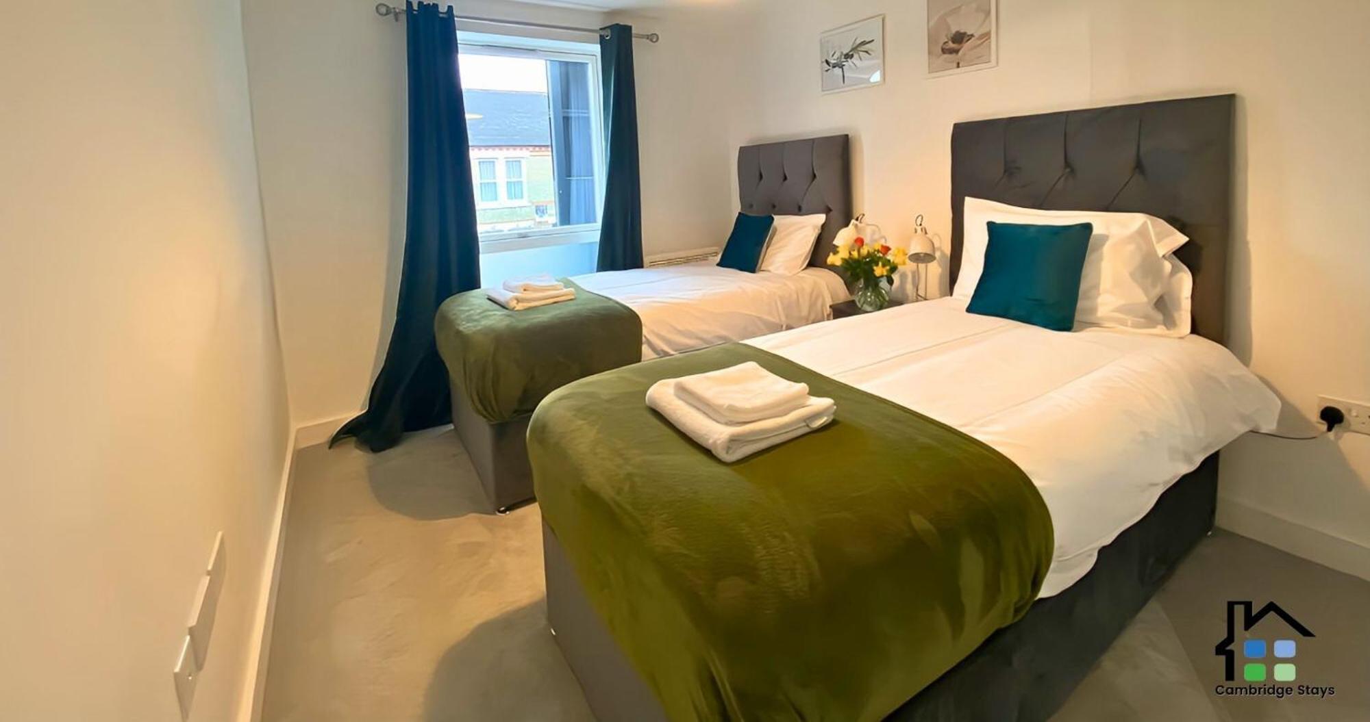 Cambridge Stays Central Apart Hotel 2Br Flats-Easy Walk To City Centre-Parking-Balcony Exterior photo